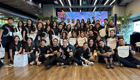 career hub 1 newport world resorts|New graduates explore Newport World Resorts’ career fair.